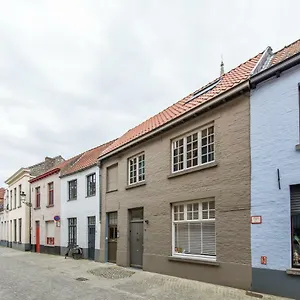 Huyze Aïda Vakantiehuis Brugge
